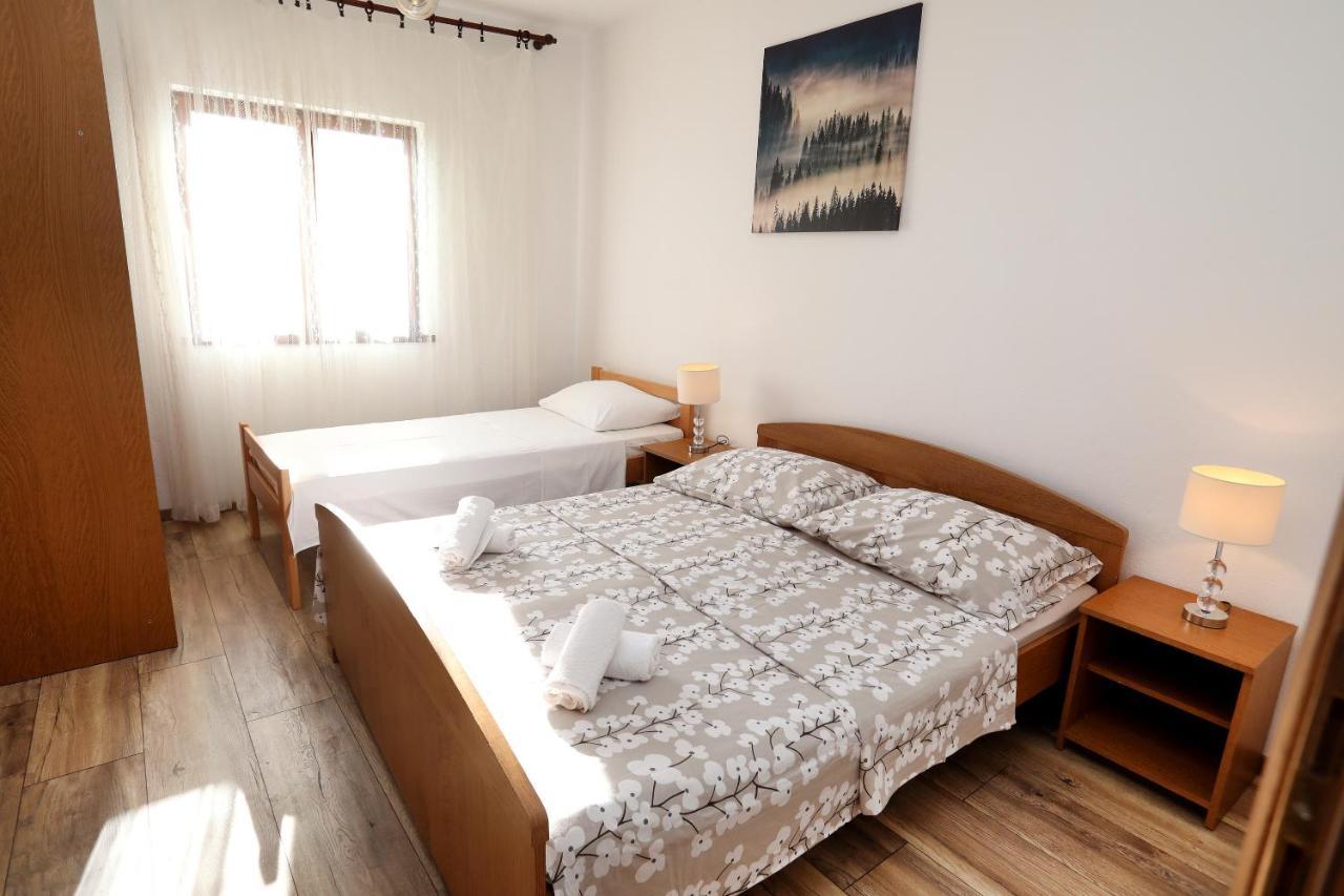 Apartman Gilan セゲット・ヴラニツァ エクステリア 写真