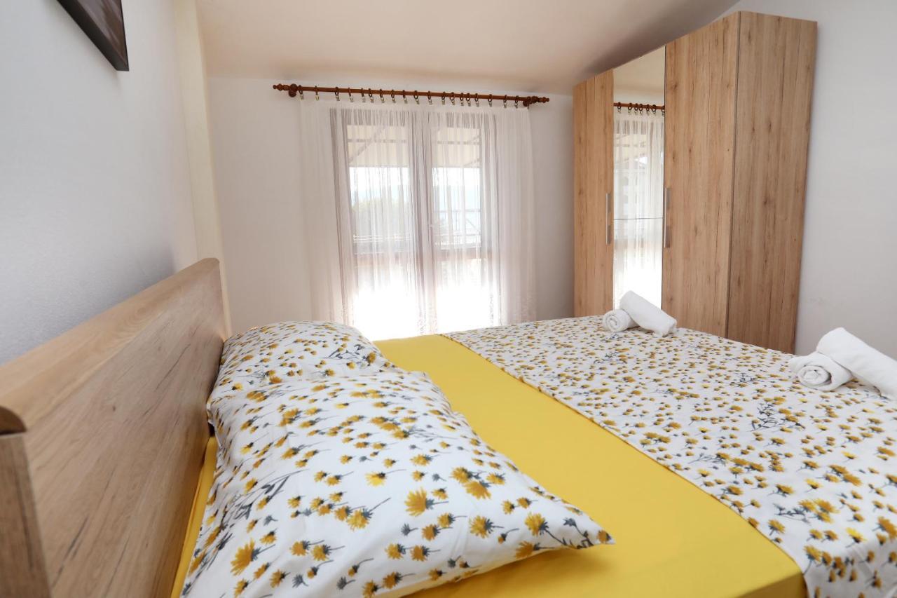 Apartman Gilan セゲット・ヴラニツァ エクステリア 写真