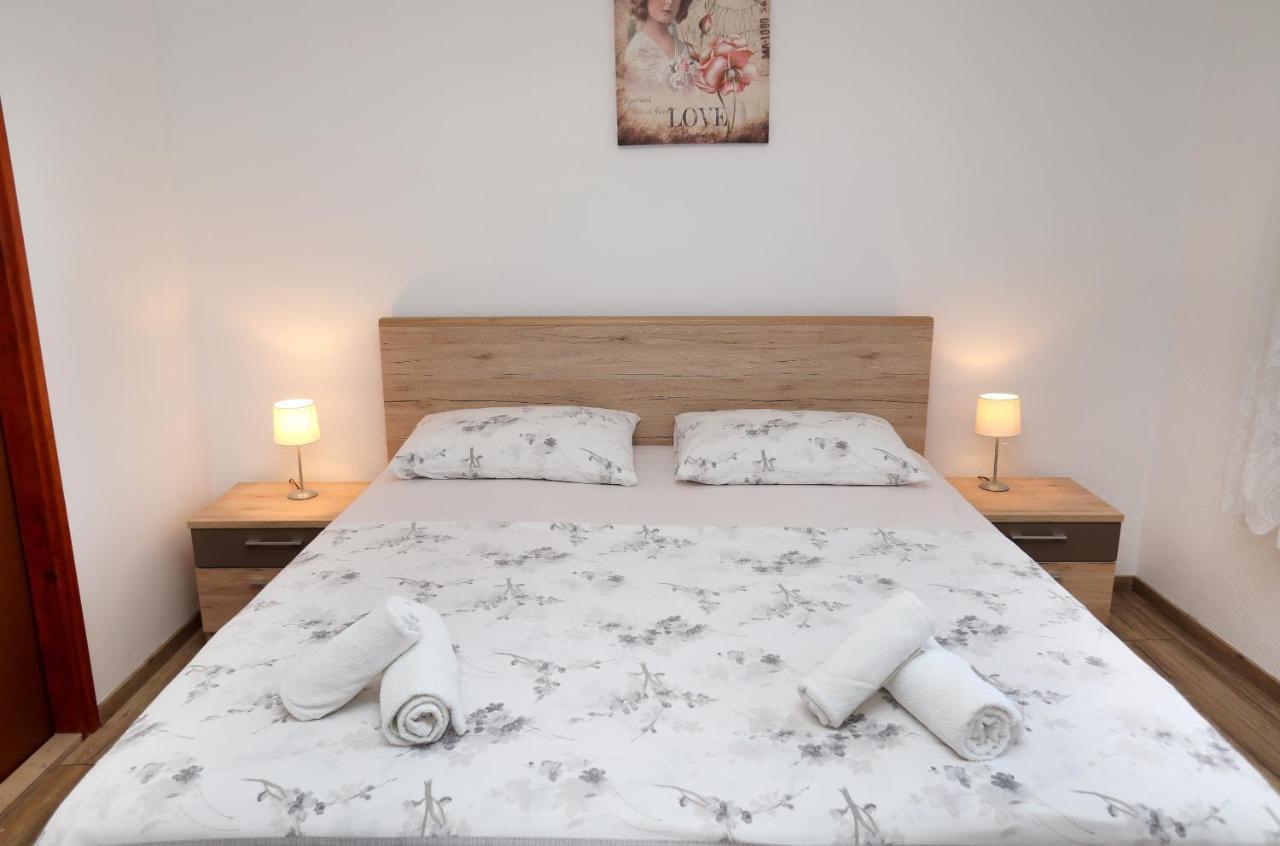 Apartman Gilan セゲット・ヴラニツァ エクステリア 写真