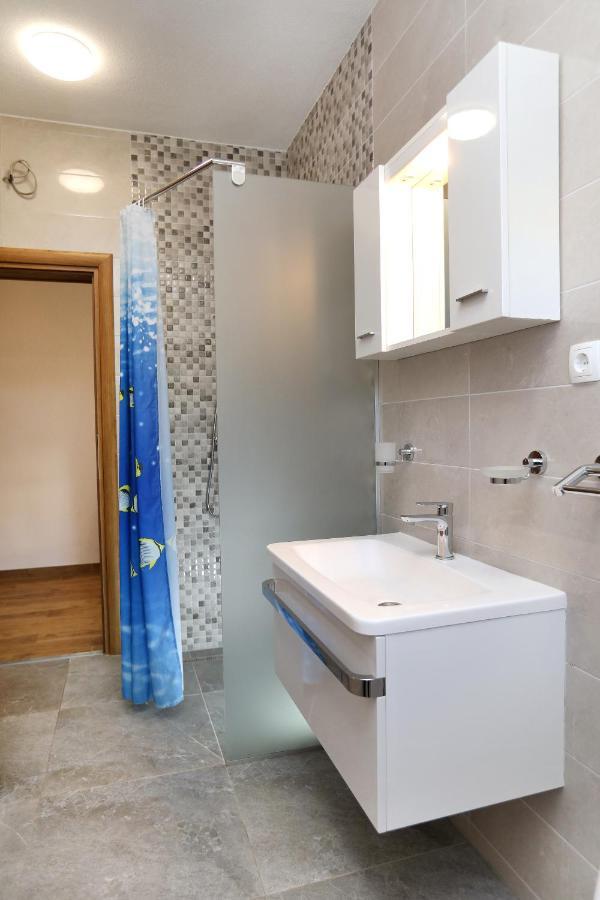 Apartman Gilan セゲット・ヴラニツァ エクステリア 写真