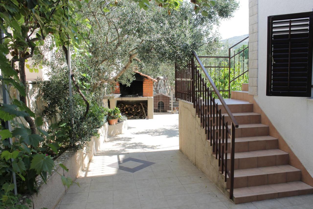 Apartman Gilan セゲット・ヴラニツァ エクステリア 写真